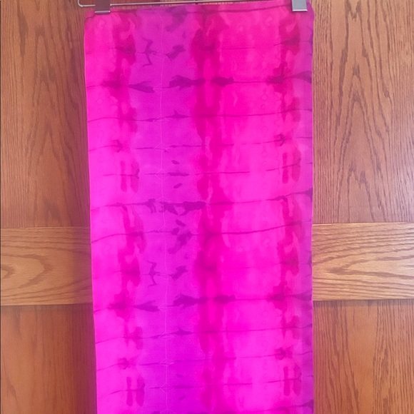 Barrbieri Accessories - NWT - 100% Silk Barrieri 52” x12” Scarf